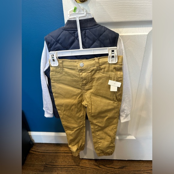 NWT boys outfit size 4t. Shirt, pants, & vest. - Picture 2 of 4